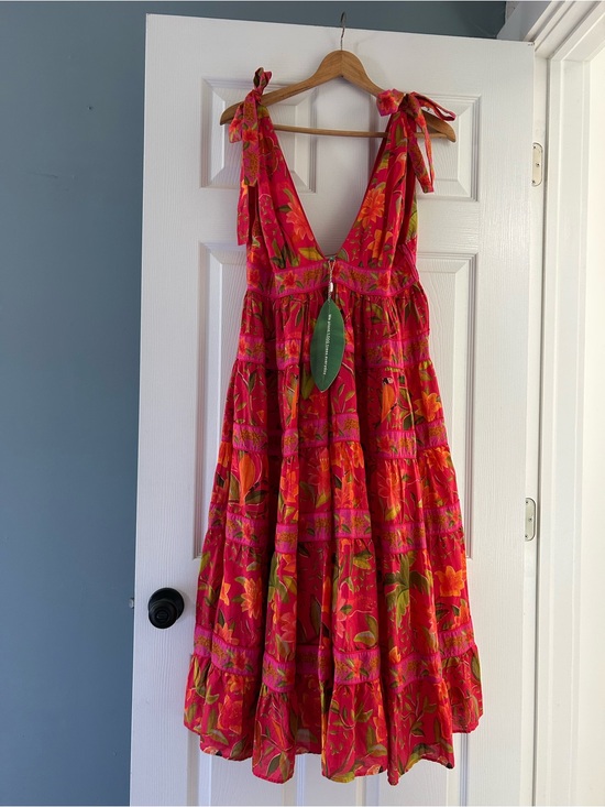 FARM Rio Dresses & Skirts - Farm Rio Solar Forest Floral V‑Neck Tiered Maxi Dress Bright Pink NWT XL